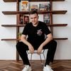 Роман Magic avatar